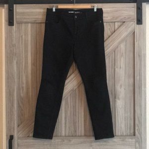 Old Navy Black Rockstar jeans size 10